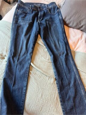 Wrangler Men’s Bootcut Jeans in Dark Blue Wash
